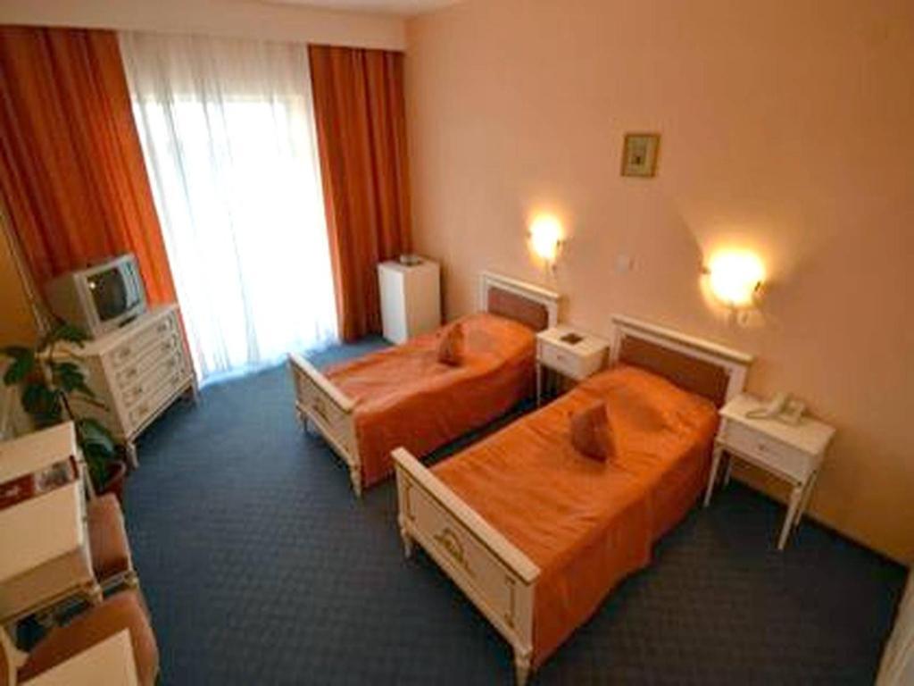 Hotel Cota 1400 Sinaia Exterior photo