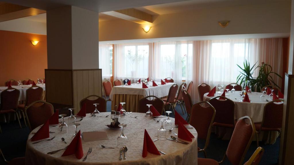 Hotel Cota 1400 Sinaia Exterior photo